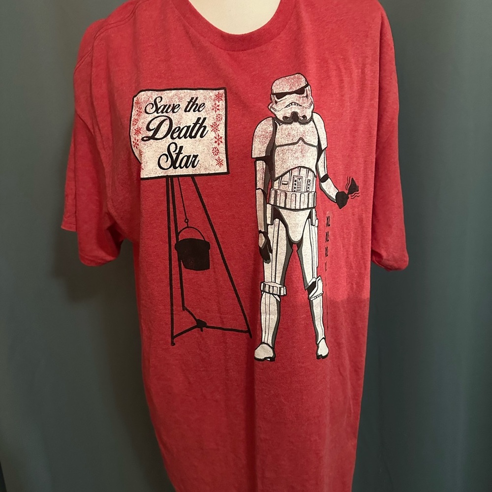 Star Wars Stormtrooper “Save the Death Star” Christmas Tee Red XL NWT